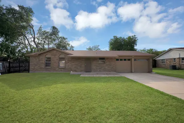 6621 Perdido Drive, Watauga, TX 76148