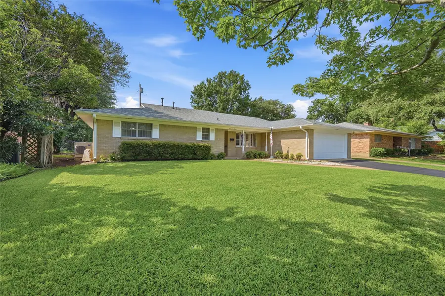1712 Oakhill Drive, Sherman, TX 75092 - #3