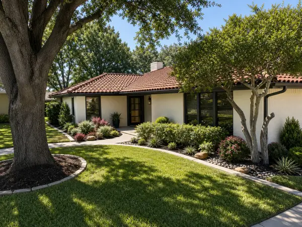 6651 Mike Lane Court, Fort Worth, TX 76116