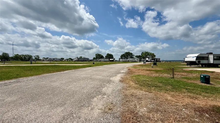 5136 Peninsula Road, Kerens, TX 75144 - #3