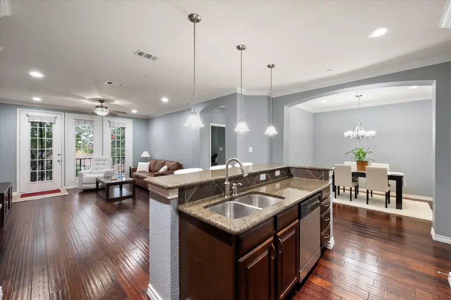 950 Henderson Street #1200, Fort Worth, TX 76102 - #3