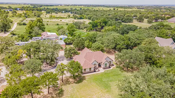 101 Windsong Lane, Tolar, TX 76476