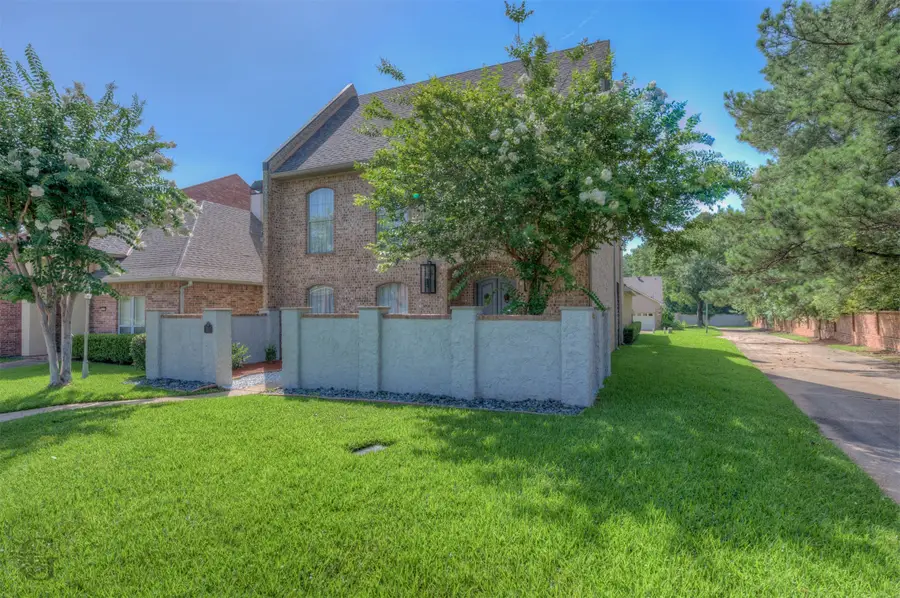424 Danbury Drive, Shreveport, LA 71106 - #2