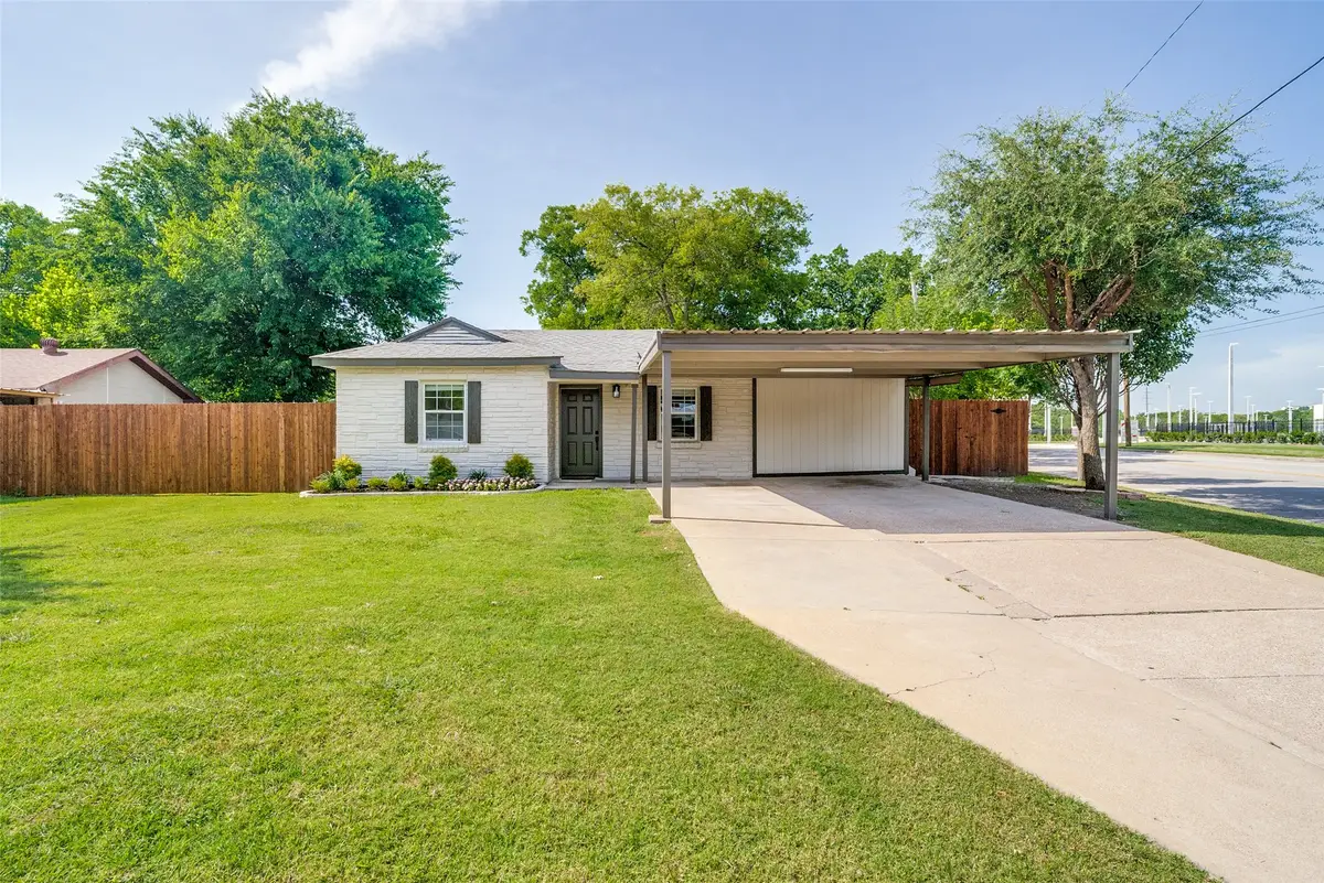 9225 N Dodson Drive, White Settlement, TX 76108 - #1