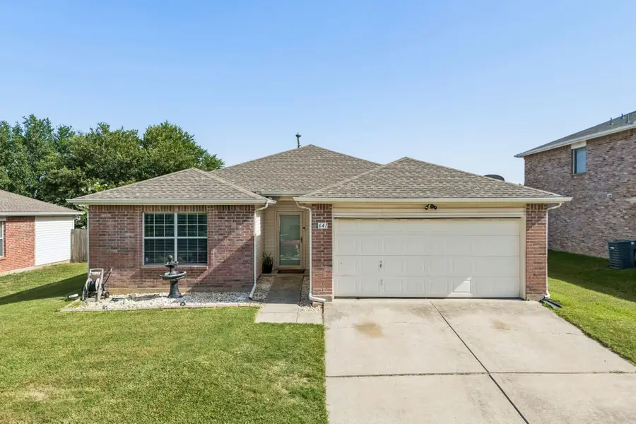 641 Mallard Drive, Saginaw, TX 76131 - #2