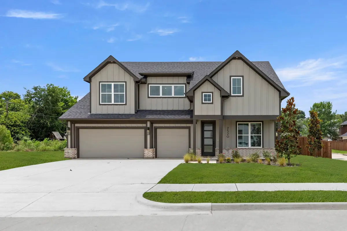 2520 Honor Court, Sherman, TX 75092 - #1