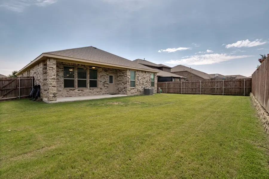 2619 Sunburst Drive, Glenn Heights, TX 75154 - #2