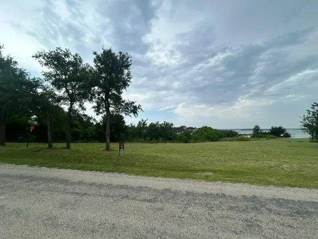 000 Twin Hills Road, Lake Bridgeport, TX 76426 - #2