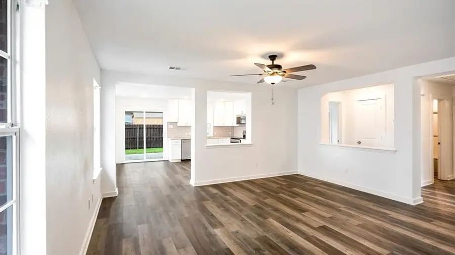 911 Hems Lane, Arlington, TX 76001 - #2