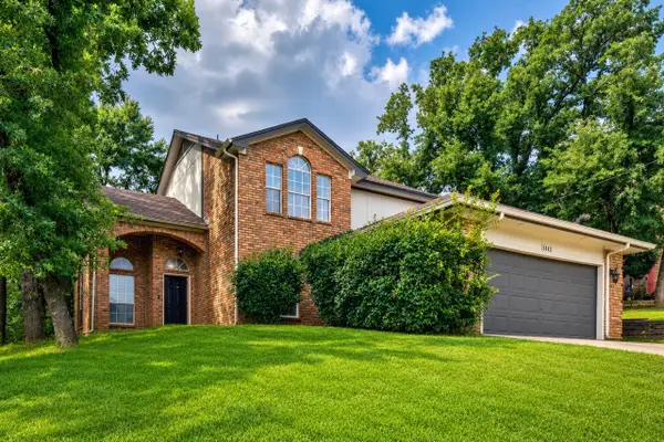 5112 Oak Gate Court, Arlington, TX 76016