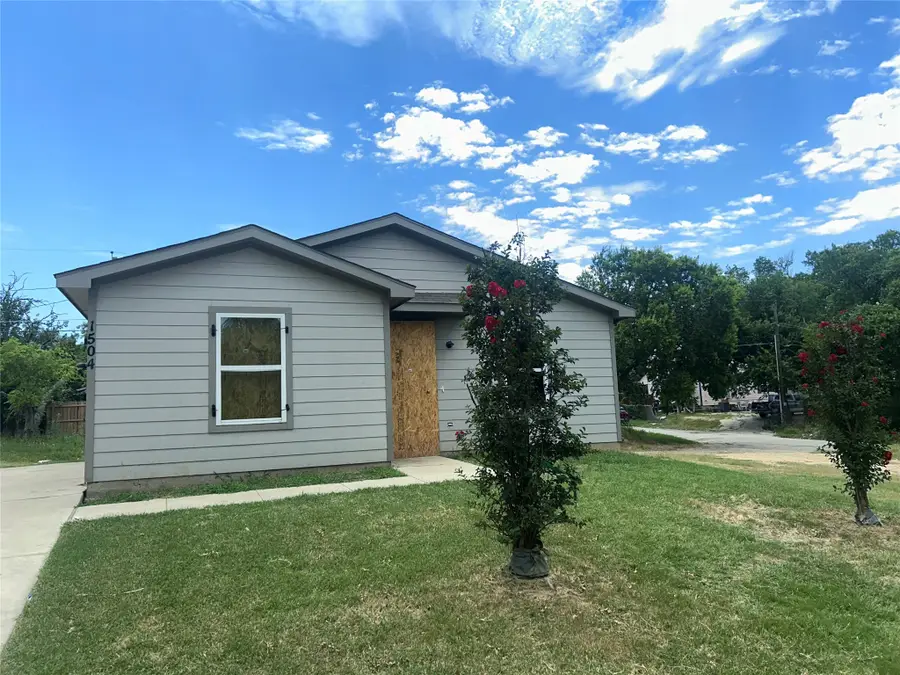 1504 Avenue D, Fort Worth, TX 76104 - #2