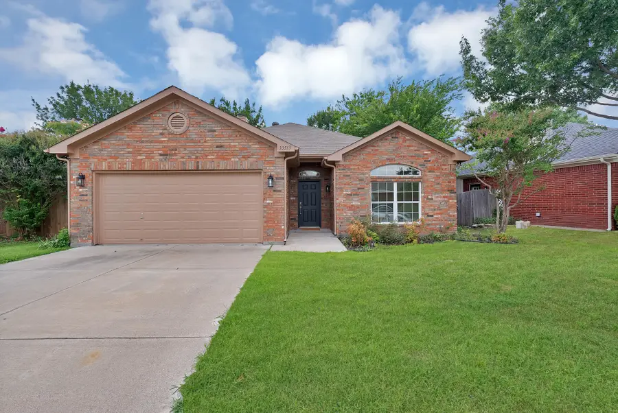 10513 Fossil Hill Drive, Fort Worth, TX 76131 - #2