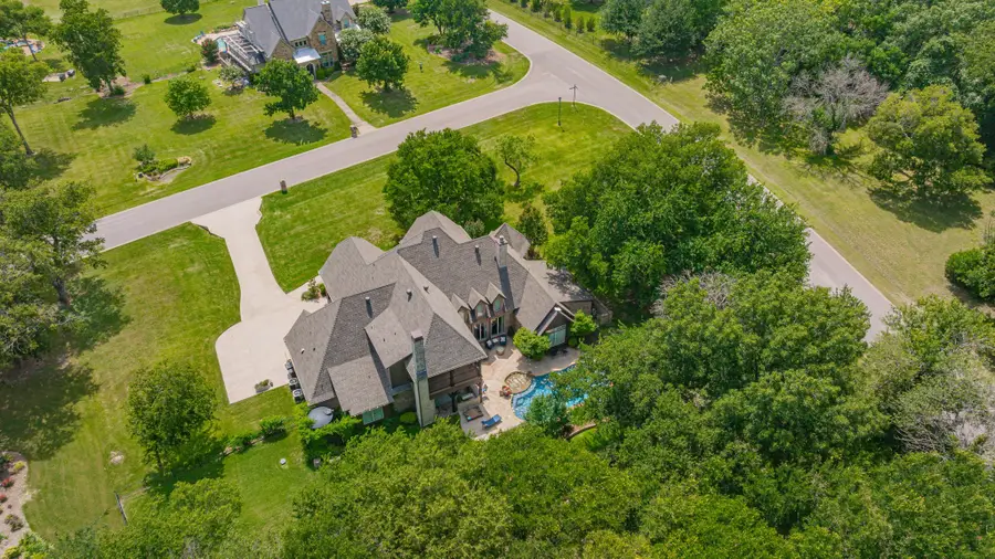 101 Western Breeze Drive, Fort Worth, TX 76126 - #2