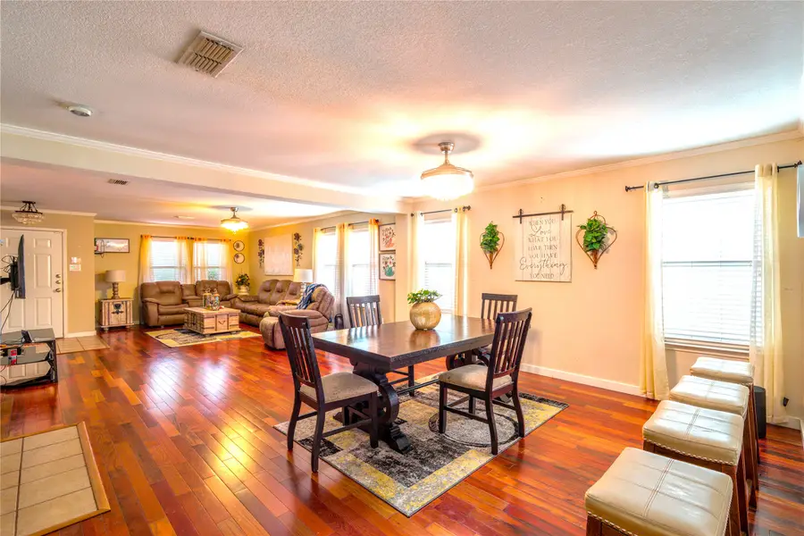 8017 Sartain Drive, Fort Worth, TX 76120 - #3