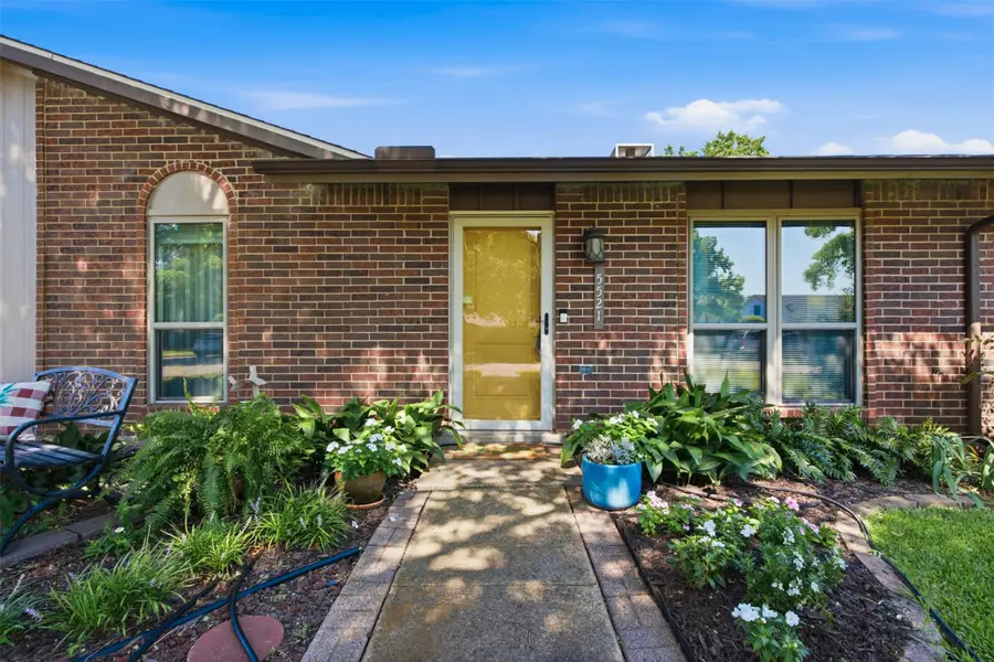 5521 Pike Place, Garland, TX 75044 - #2