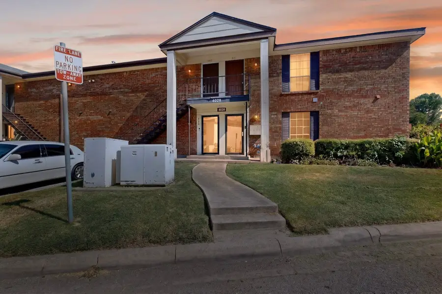 4028 Ridglea Country Club Drive #804, Fort Worth, TX 76126 - #2