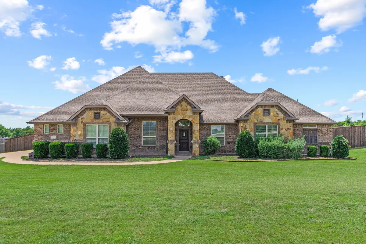 6621 Singleton Road, Midlothian, TX 76065 - #1