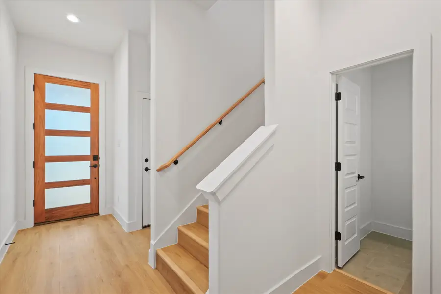 2210 Bethurum, Dallas, TX 75215 - #2