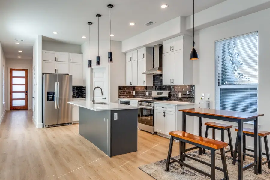 2210 Bethurum, Dallas, TX 75215 - #3