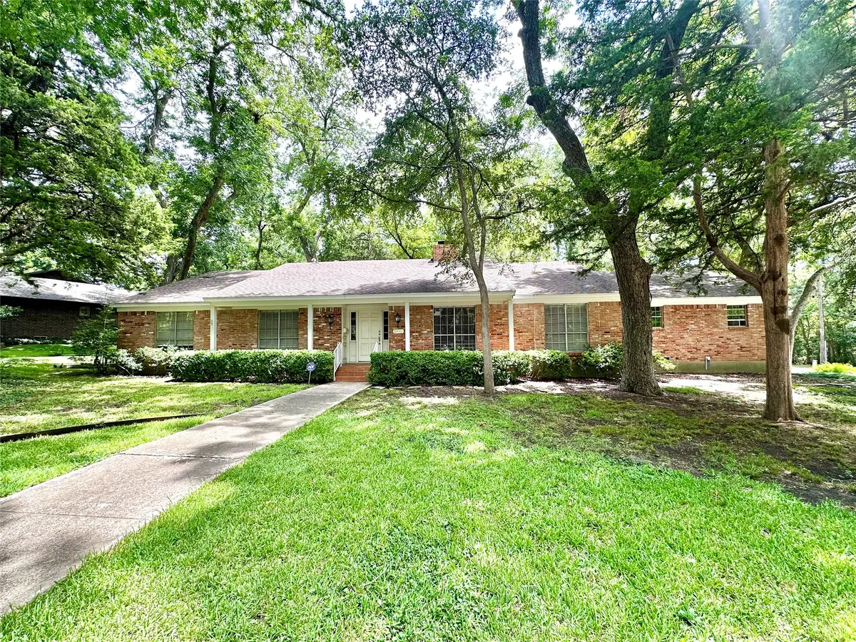 10812 Lochspring Drive, Dallas, TX 75218 - #1