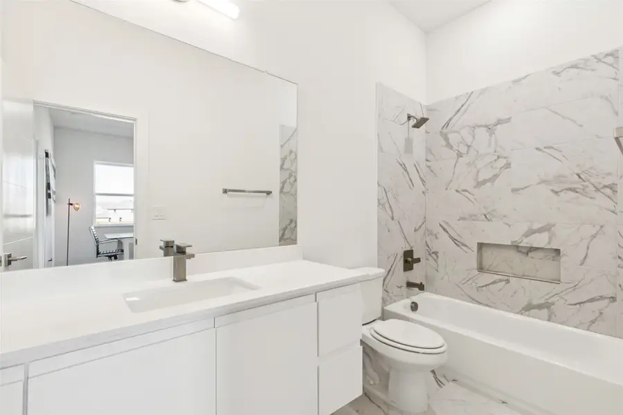 4035 Belair Boulevard, Sherman, TX 75090 - #2