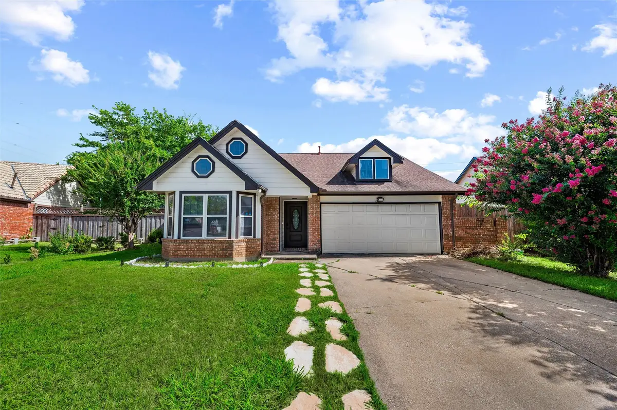 3253 Beavers Bend Trail, Grand Prairie, TX 75052 - #1