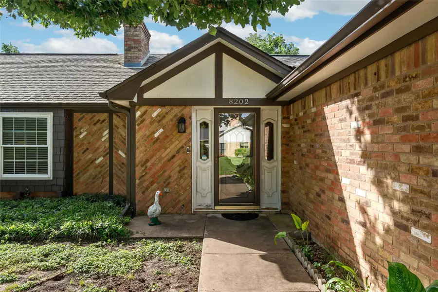 8202 Whippoorwill Drive, Woodway, TX 76712 - #3