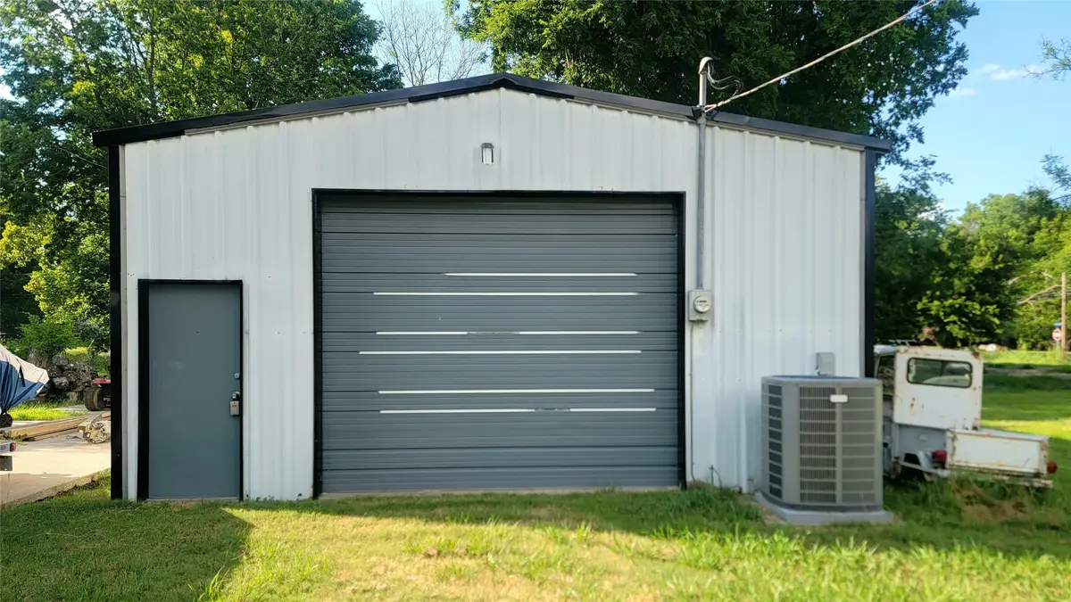 805 S Walnut, Clarksville, TX 75426 - #1