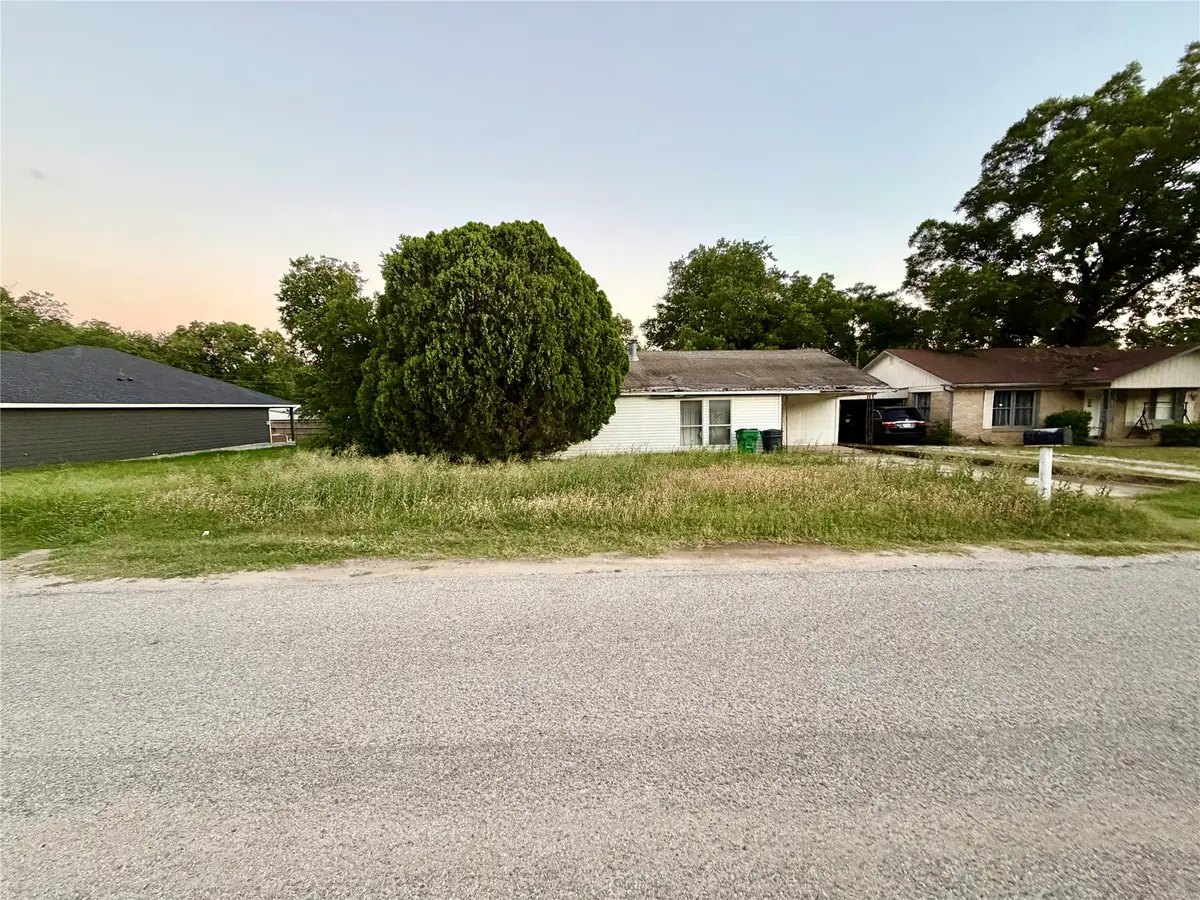 5113 Crowley Street, Sansom Park, TX 76114 - #1