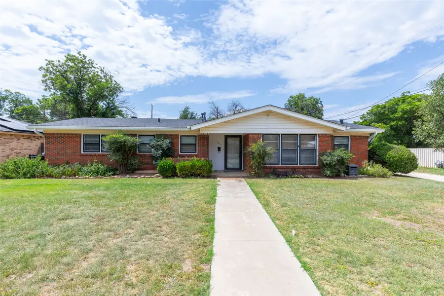 3213 S 22nd Street, Abilene, TX 79605 - #2