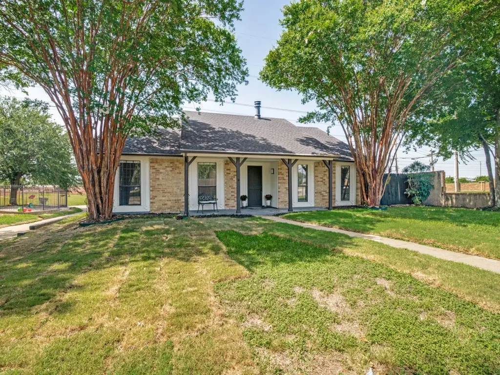 2036 Apple Valley Road, Plano, TX 75023 - #1