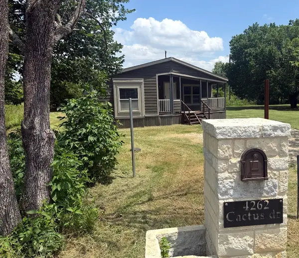 4262 Cactus Drive, Argyle, TX 76226