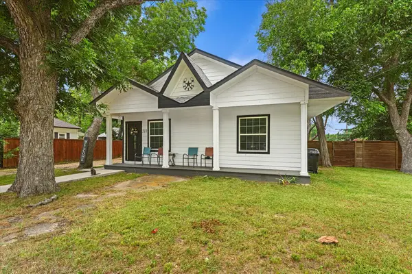 211 N Main Street, Crandall, TX 75114