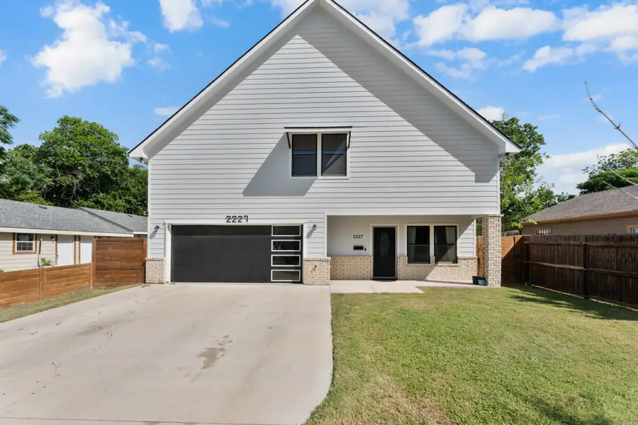 2227 Frank Henderson Jr Drive, Dallas, TX 75216 - #2