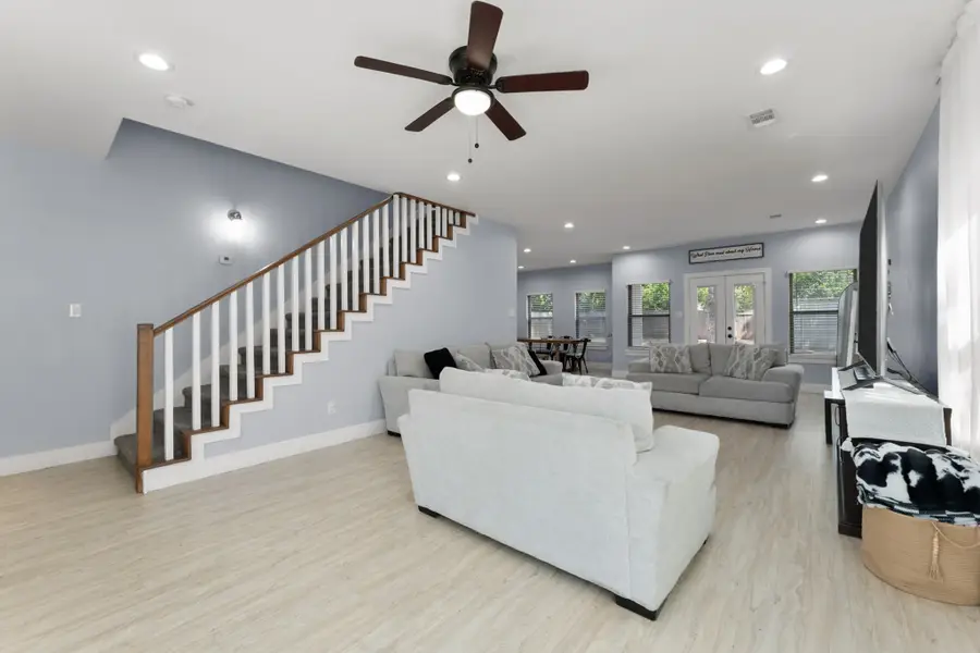 2227 Frank Henderson Jr Drive, Dallas, TX 75216 - #3