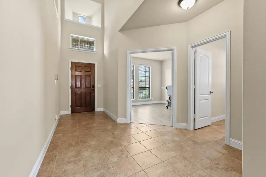 223 Thompson Drive, Van Alstyne, TX 75495 - #3