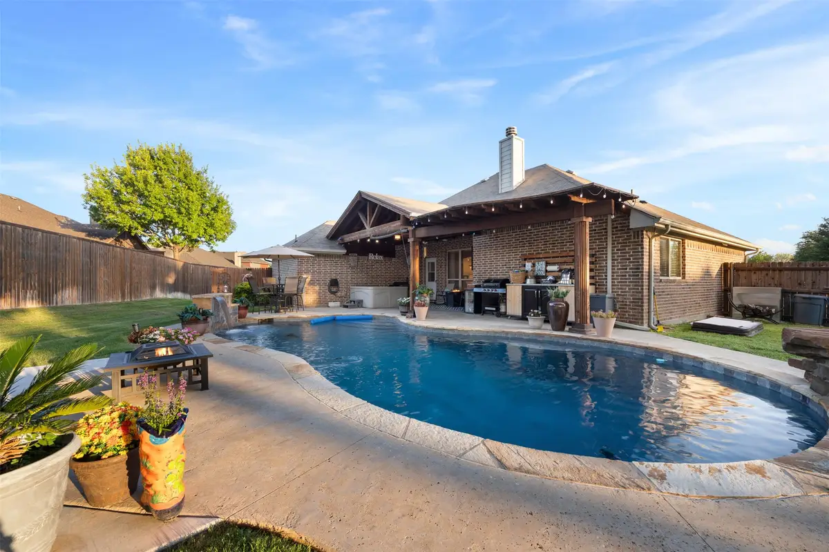 5200 Medallion Court, Midlothian, TX 76065 - #1