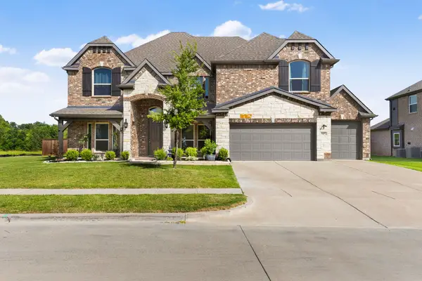 949 Gold Finch Lane, Forney, TX 75126