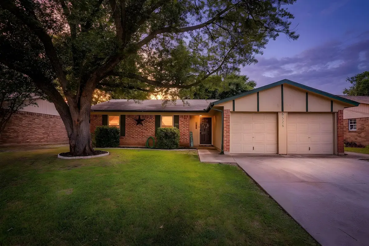 6528 High Meadow Court, Watauga, TX 76148 - #1