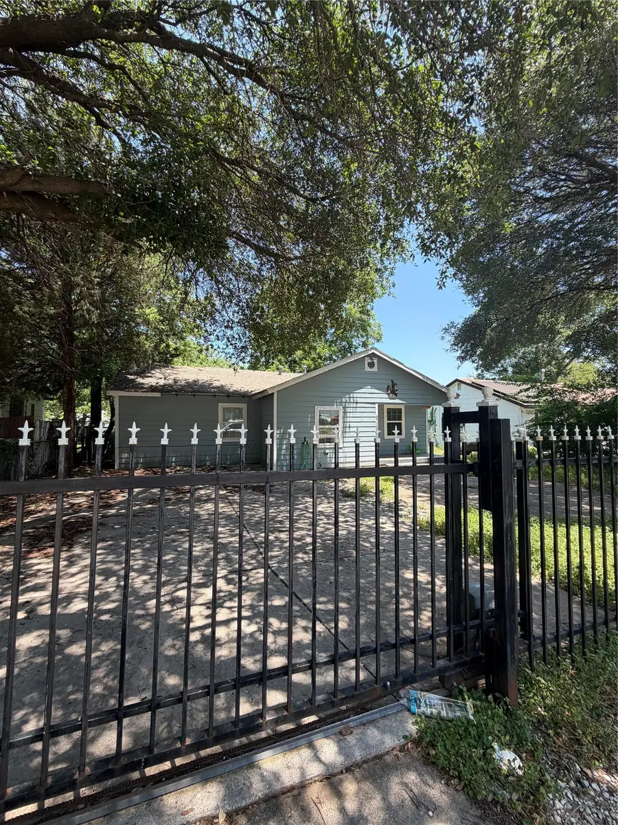 3717 Childress Street, Fort Worth, TX 76119 - #2