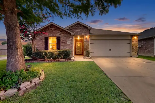 127 Abelia Drive, Fate, TX 75189