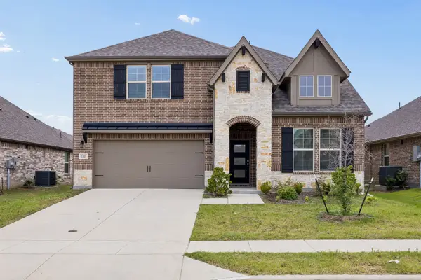 1303 Wheelwright Drive, Forney, TX 75126