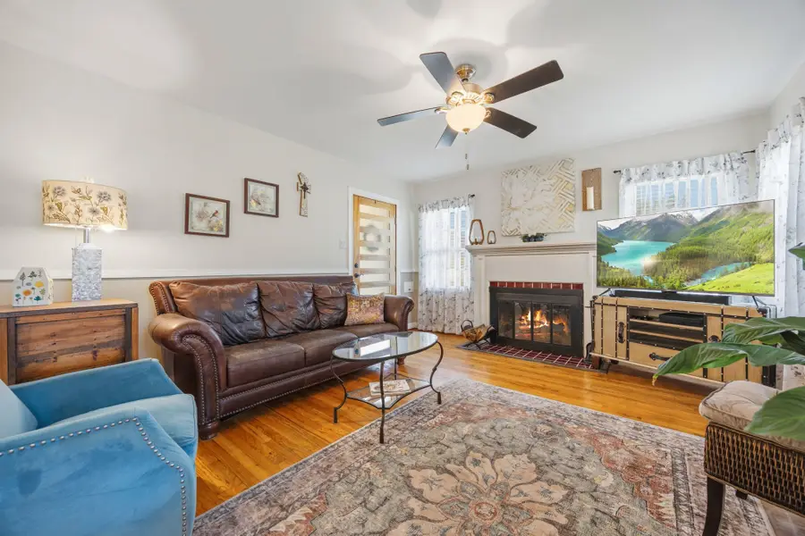 3800 W 6th Street, Fort Worth, TX 76107 - #3