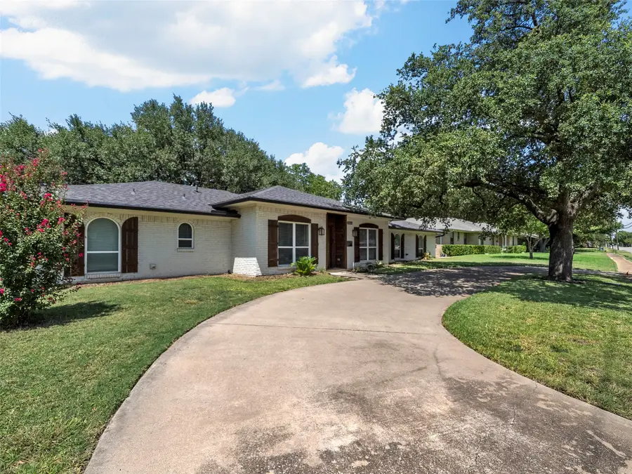 3115 Walnut Hill Lane, Dallas, TX 75229 - #3