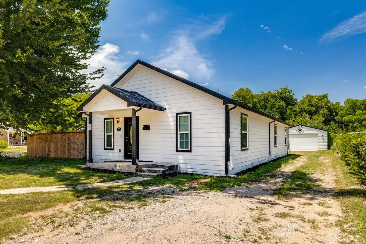 2805 Springdale Road, Fort Worth, TX 76111 - #1