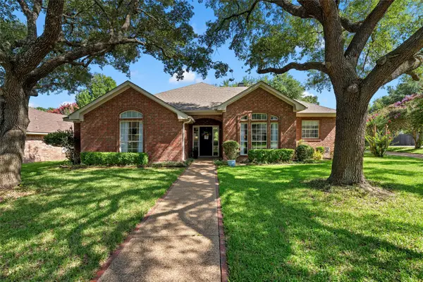 9508 Yellow Stone Road, Waco, TX 76712
