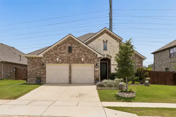 14713 Spitfire Trail, Fort Worth, TX 76262