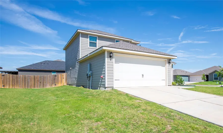 1825 Fergus Drive, Ponder, TX 76259 - #2