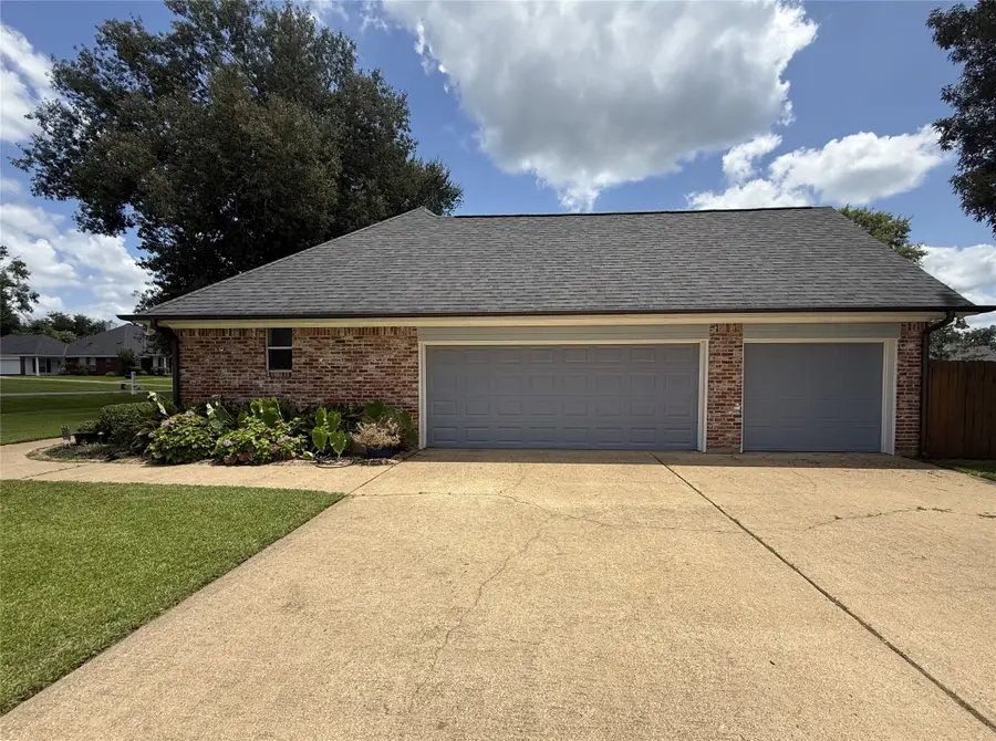 2100 Forest Hills Boulevard, Haughton, LA 71037 - #3