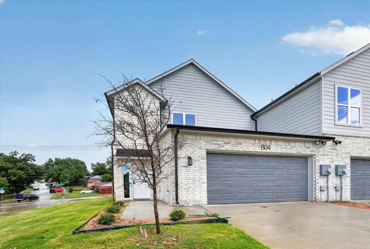 808 Premier, Grand Prairie, TX 75051 - #1